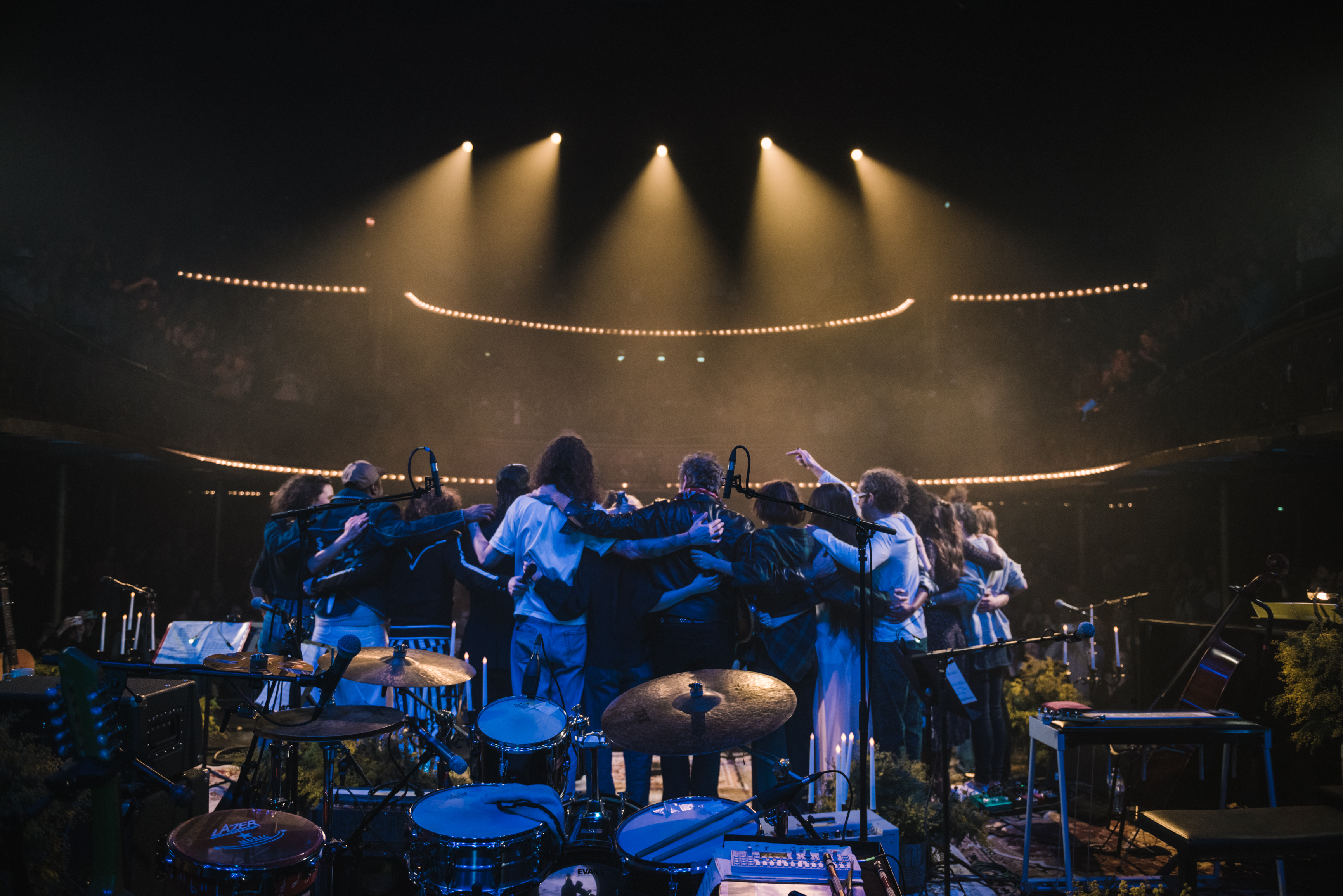 Collabs: header DESKTOP (#8)